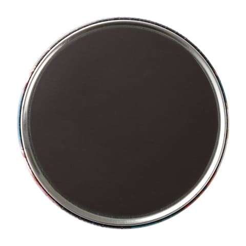 円形76mmサイズのマグネット缶バッジの写真